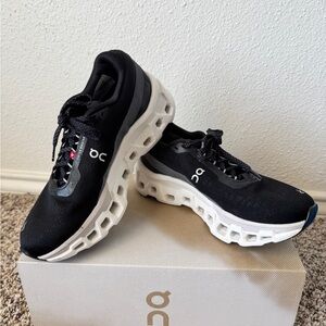 ON CLOUDMONSTER 2 BLACK FROST